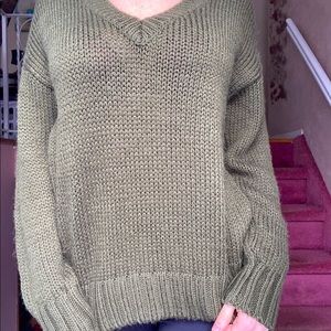 Navy green knitted sweater